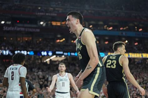 2024 NBA mock draft roundup after Zach Edey declares .